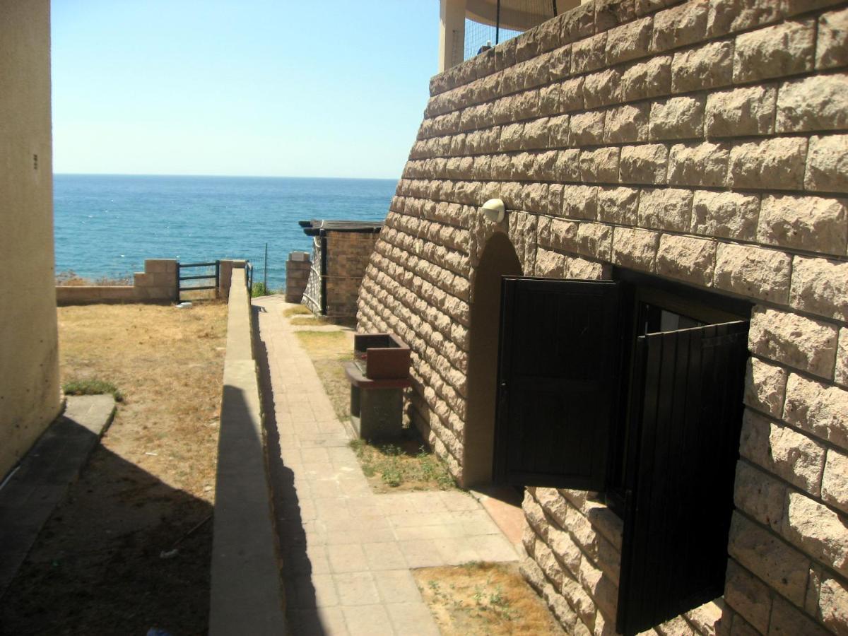 Nice Apartments In Waterfront Villa In Bosa Porto Alabe Tresnuraghes Extérieur photo