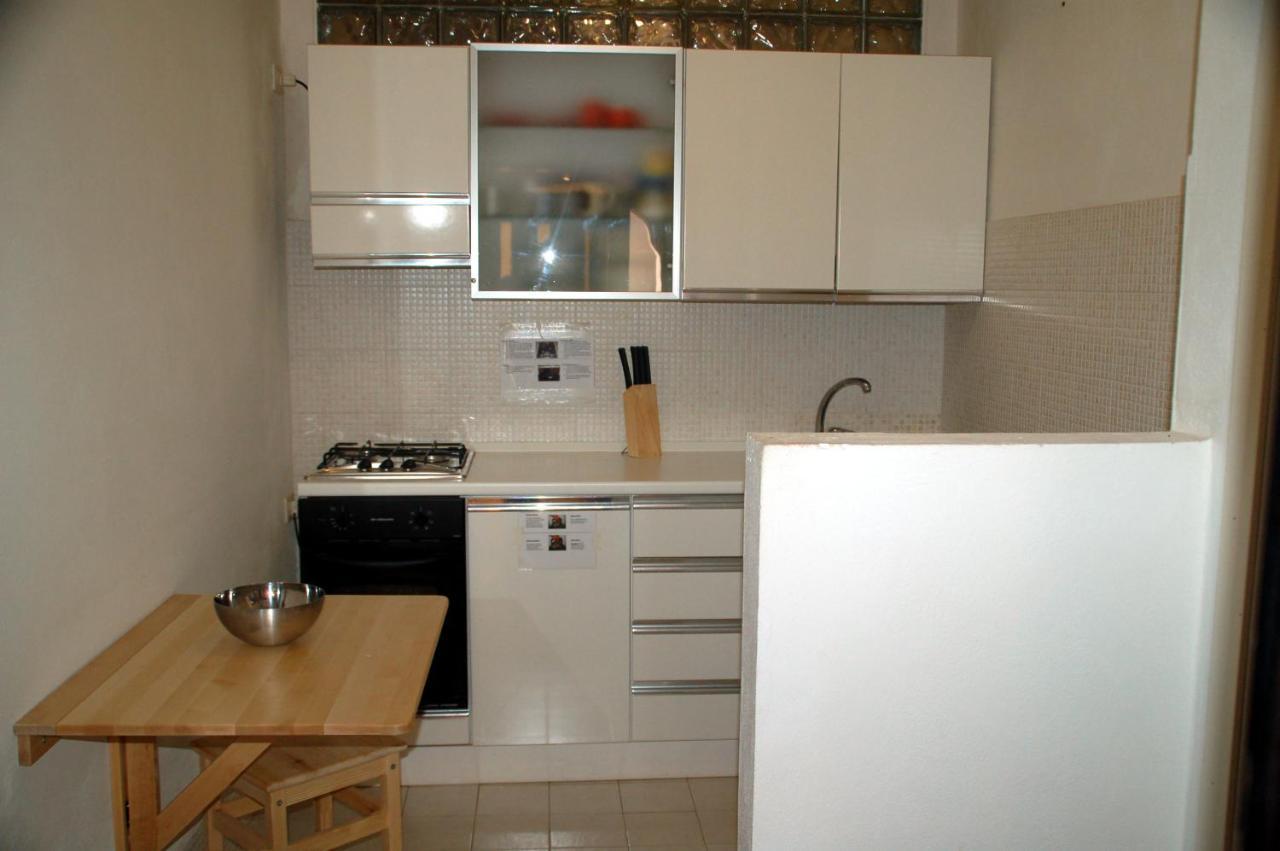 Nice Apartments In Waterfront Villa In Bosa Porto Alabe Tresnuraghes Extérieur photo
